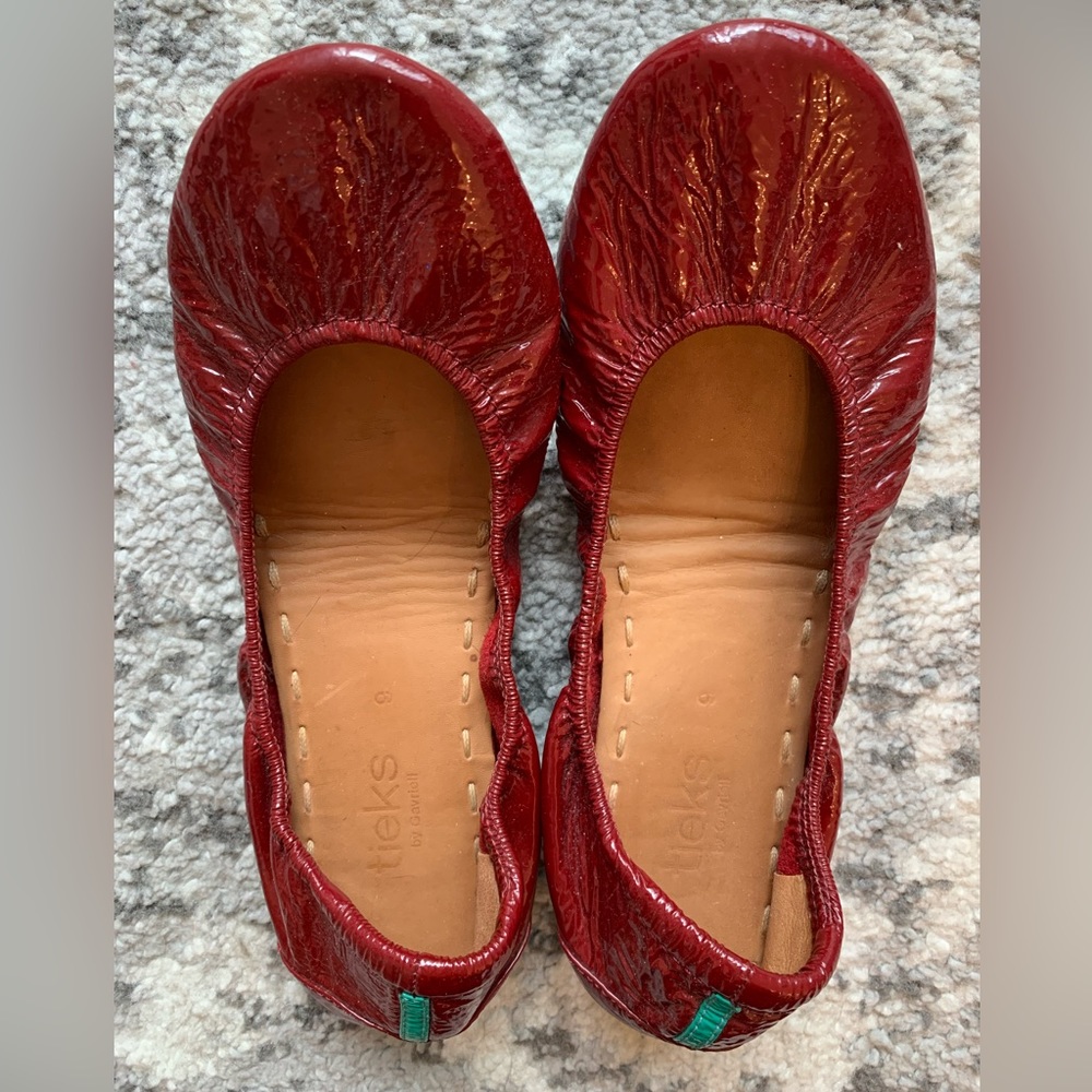 Tieks Ruby Red Patent Size 9 Ballet Flats